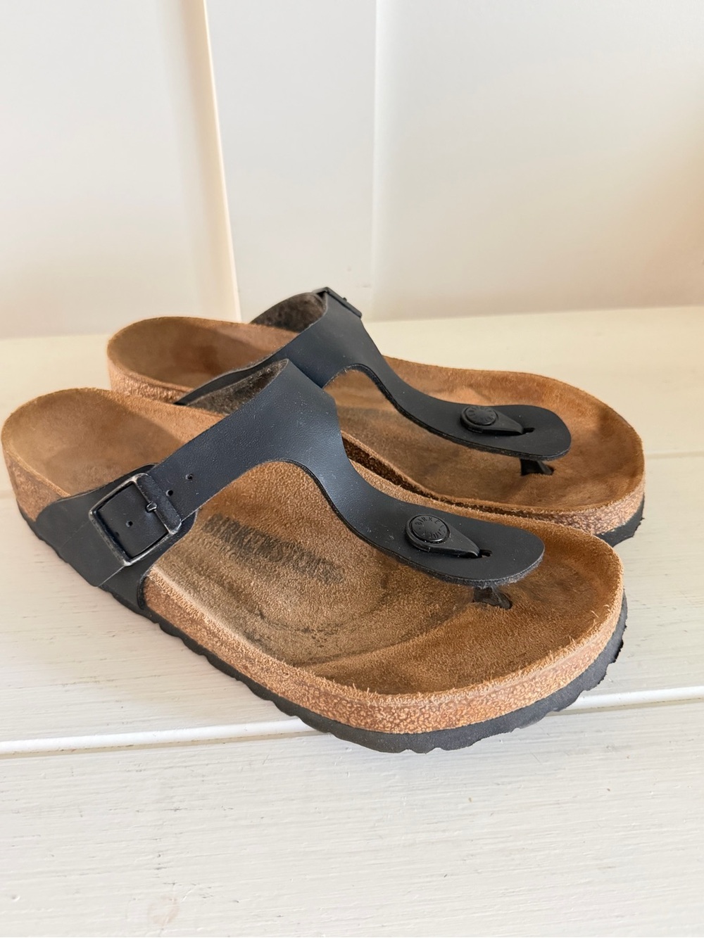 Birkenstock Gizeh Black Birko-Flor Thong Sandal Size 38 EU US 7-7.5 Gently Used - Picture 3 of 14